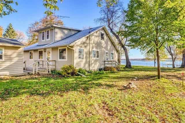 $595,000 | 41566 Dawn Road, Pelican Rapids, MN 56572