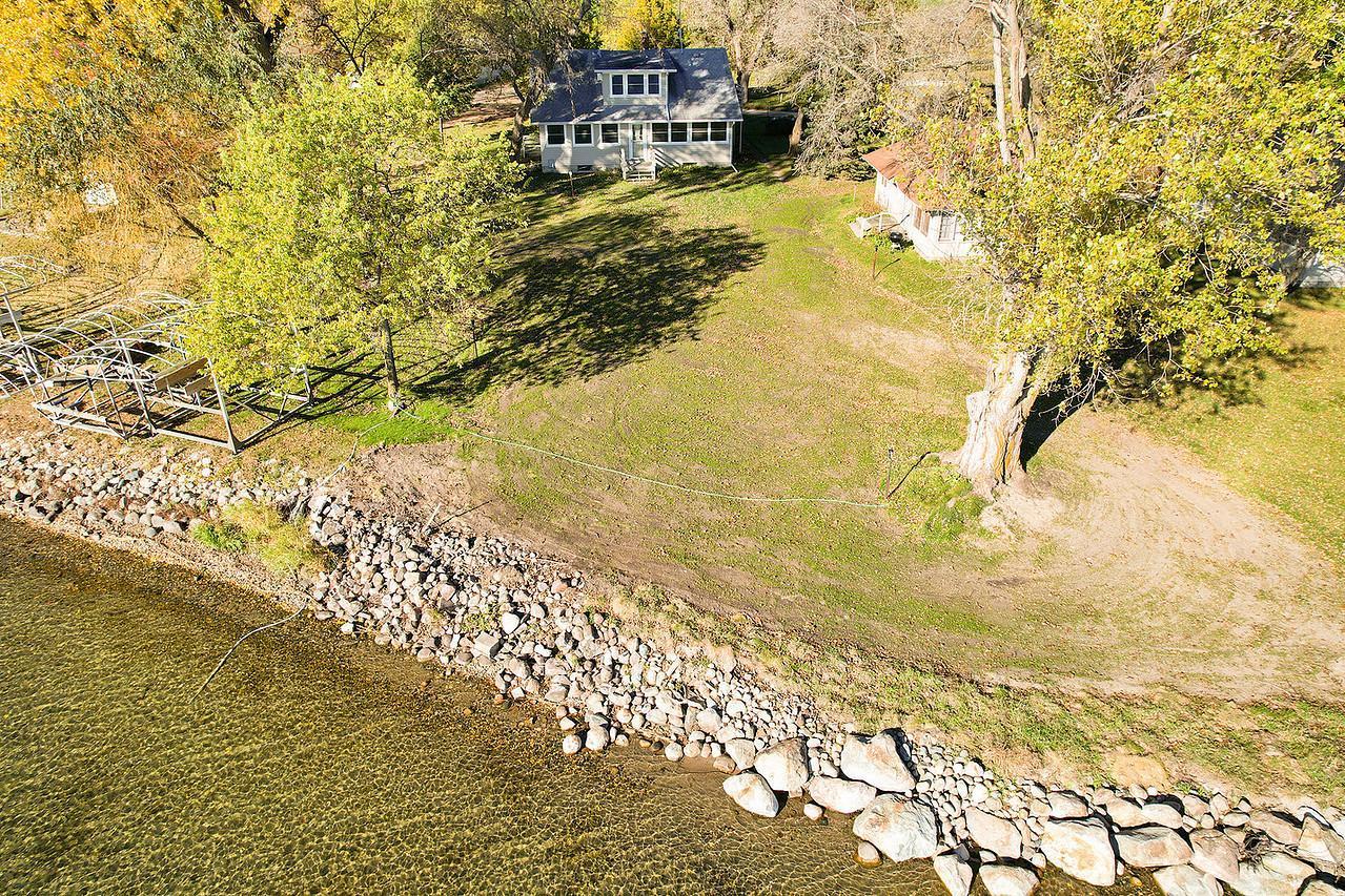 41566 Dawn Road Pelican Rapids, MN 56572 - Photo 4 of 37