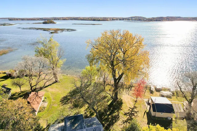 $595,000 | 41566 Dawn Road, Pelican Rapids, MN 56572