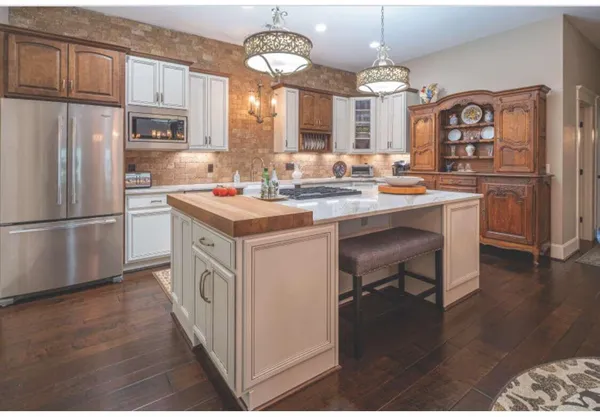 $729,000 | 4743 Leigh Lane, Roanoke, VA 24018