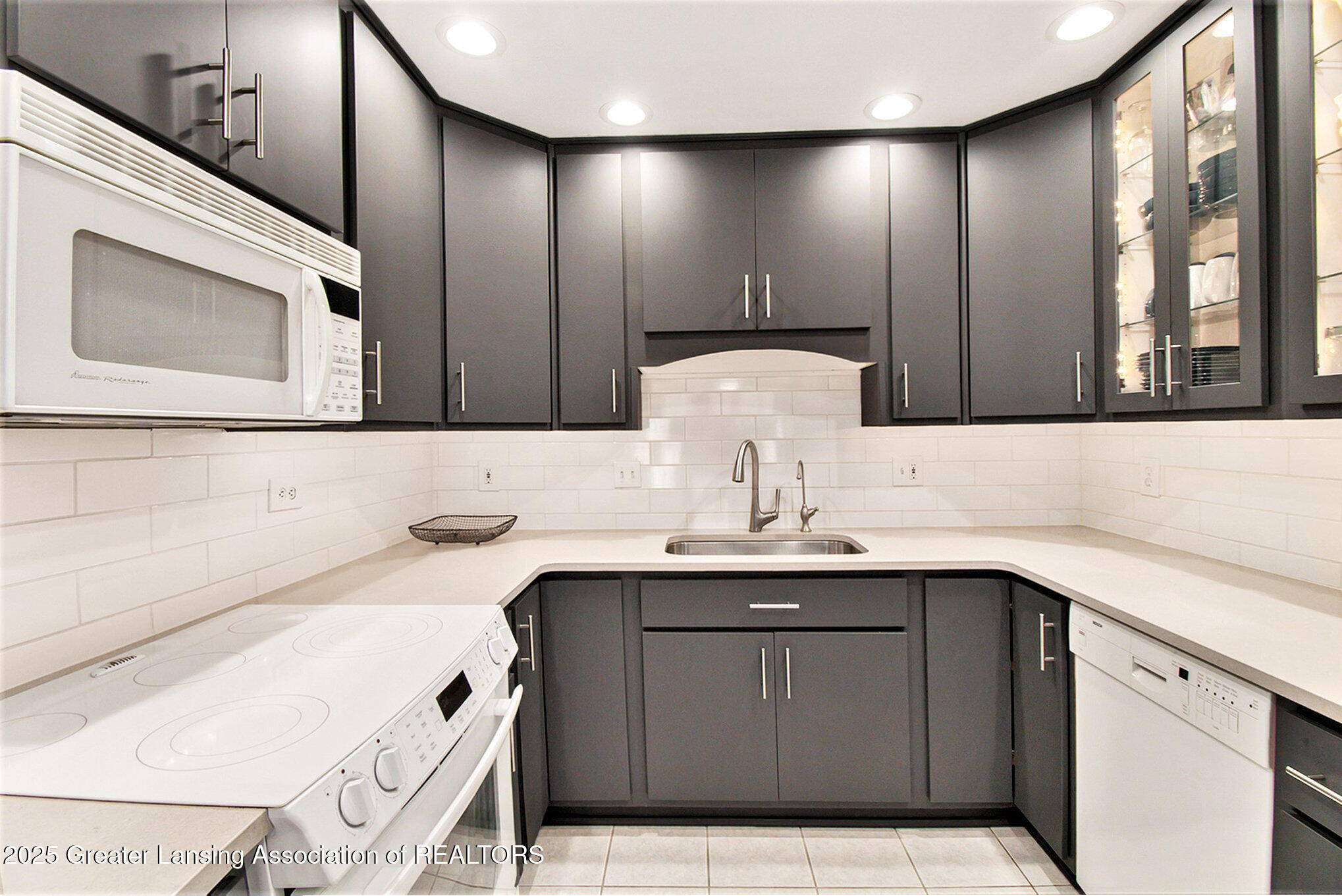10625 Riverside Drive Dimondale, MI 48821 - Photo 14 of 56 Kitchen 2