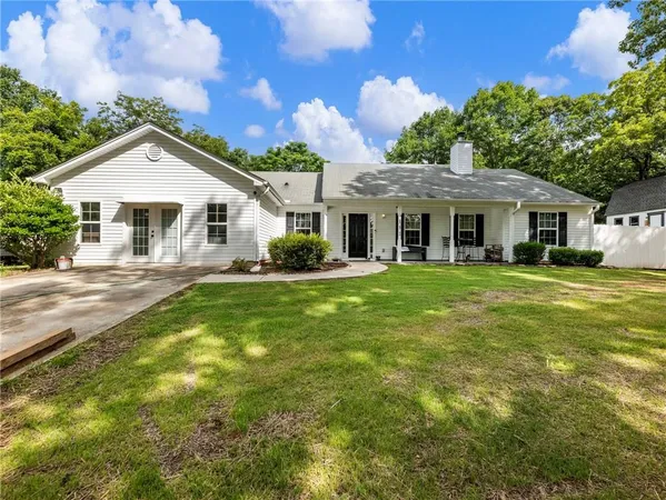 $429,900 | 152 Carl-Cedar Hill Road, Auburn, GA 30011