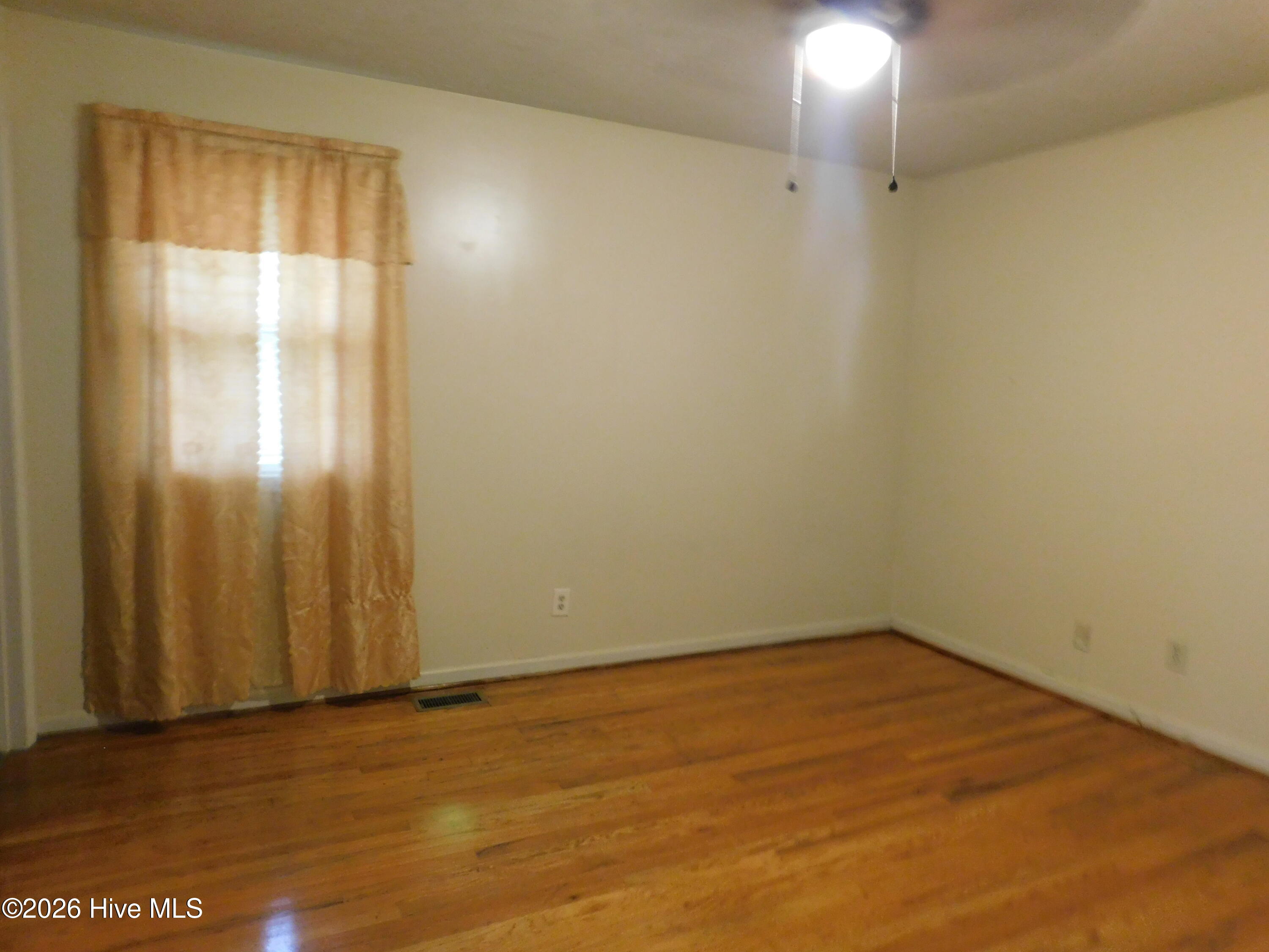 1003 Raleigh Street Laurinburg, NC 28352 - Photo 22 of 26 DSCN8913
