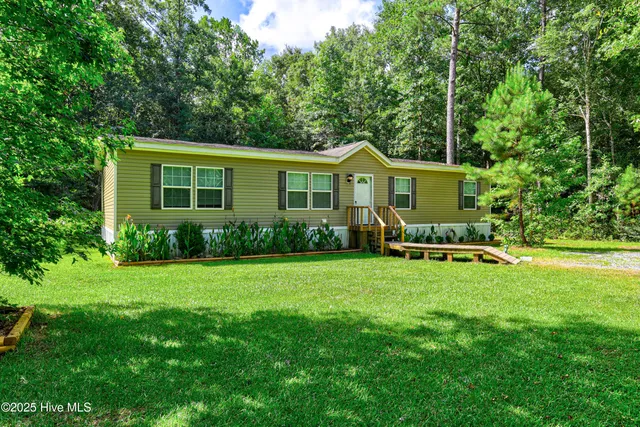 $1,365,000 | 450 Berry Lane Southwest, Supply, NC 28462