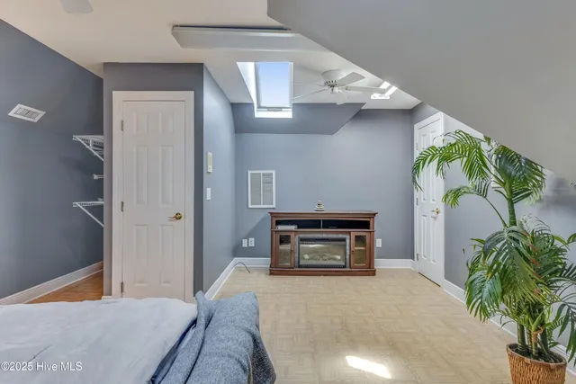 $1,365,000 | 450 Berry Lane Southwest, Supply, NC 28462