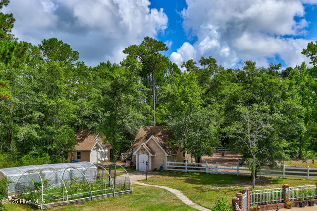 $1,365,000 | 450 Berry Lane Southwest, Supply, NC 28462