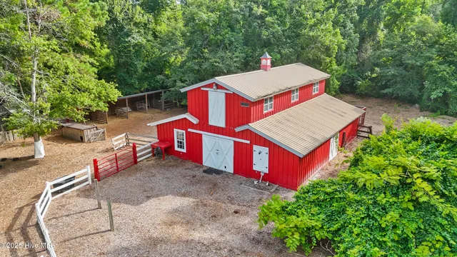$1,365,000 | 450 Berry Lane Southwest, Supply, NC 28462