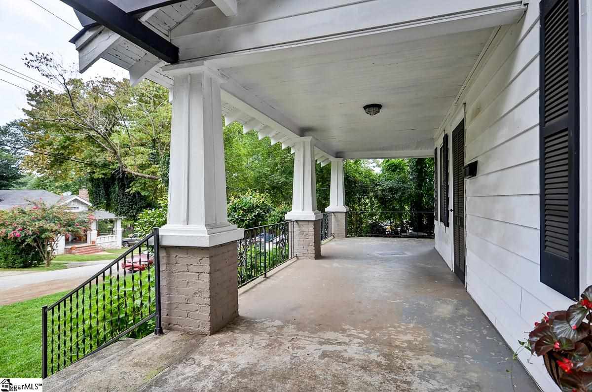 13 Brunson Street Greenville, SC 29607 - Photo 3 of 25 Gallery Image 3