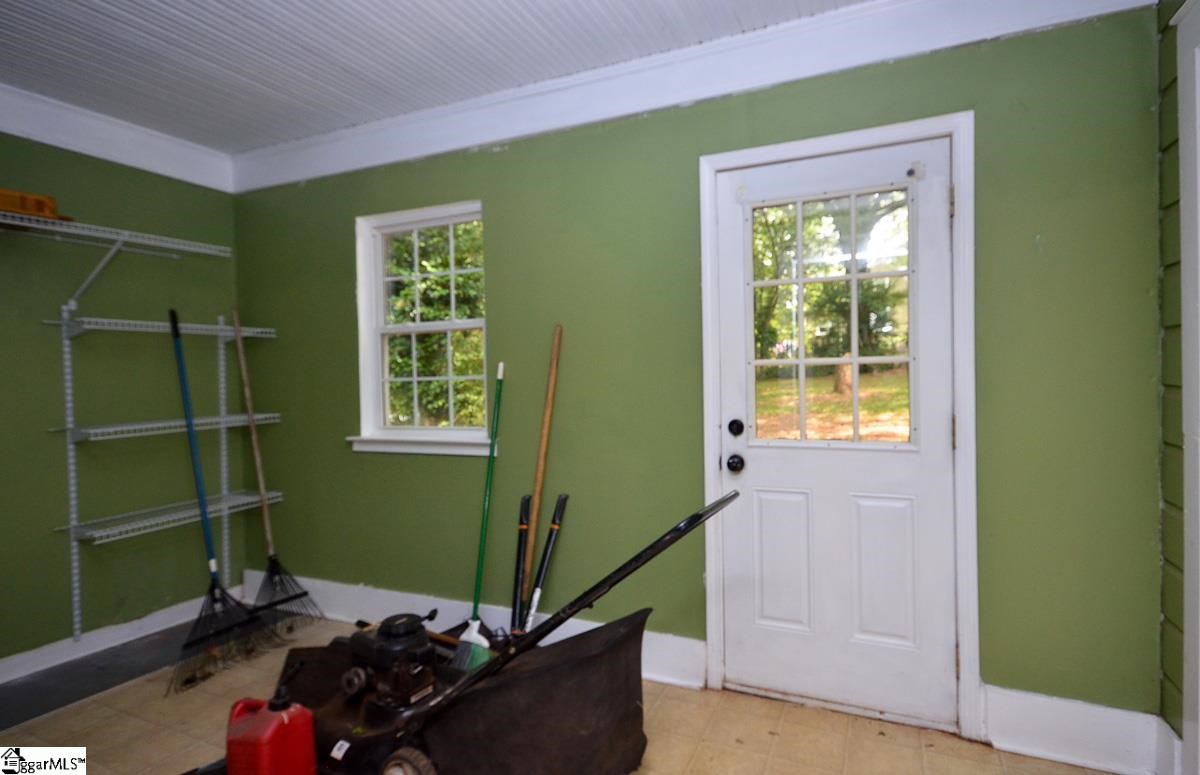 13 Brunson Street Greenville, SC 29607 - Photo 23 of 25 Gallery Image 23