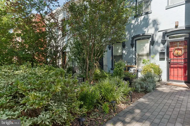 $924,900 | 51 P Street Northwest, Washington, DC 20001