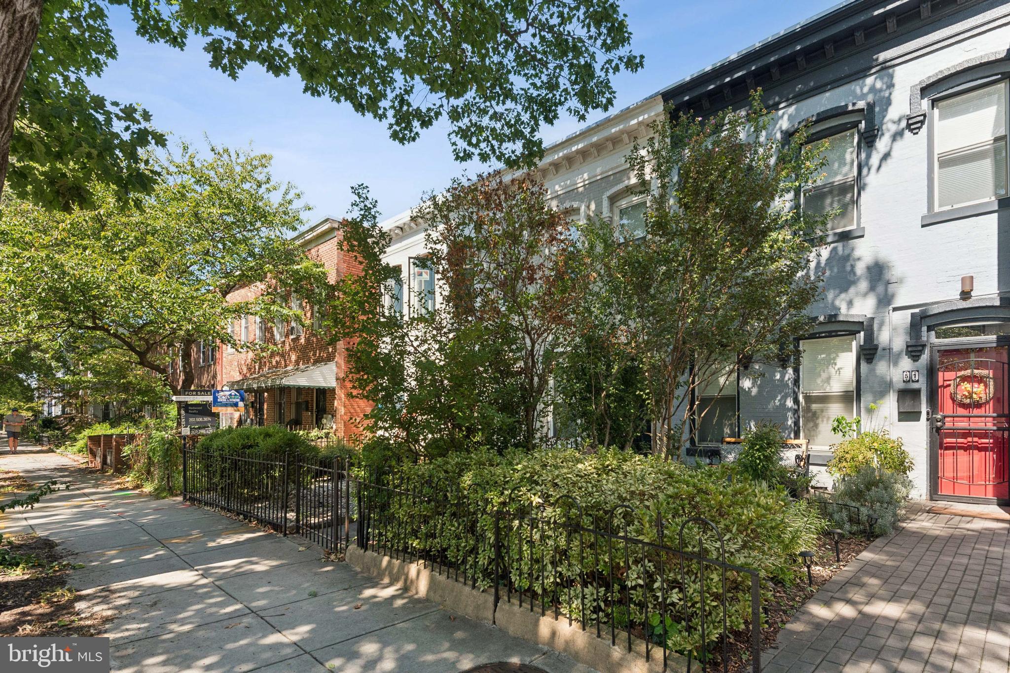 51 P Street Northwest Washington, DC 20001 - Photo 3 of 37