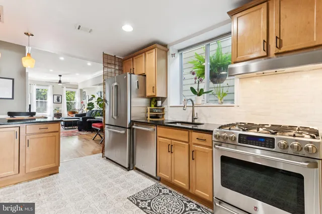 $924,900 | 51 P Street Northwest, Washington, DC 20001