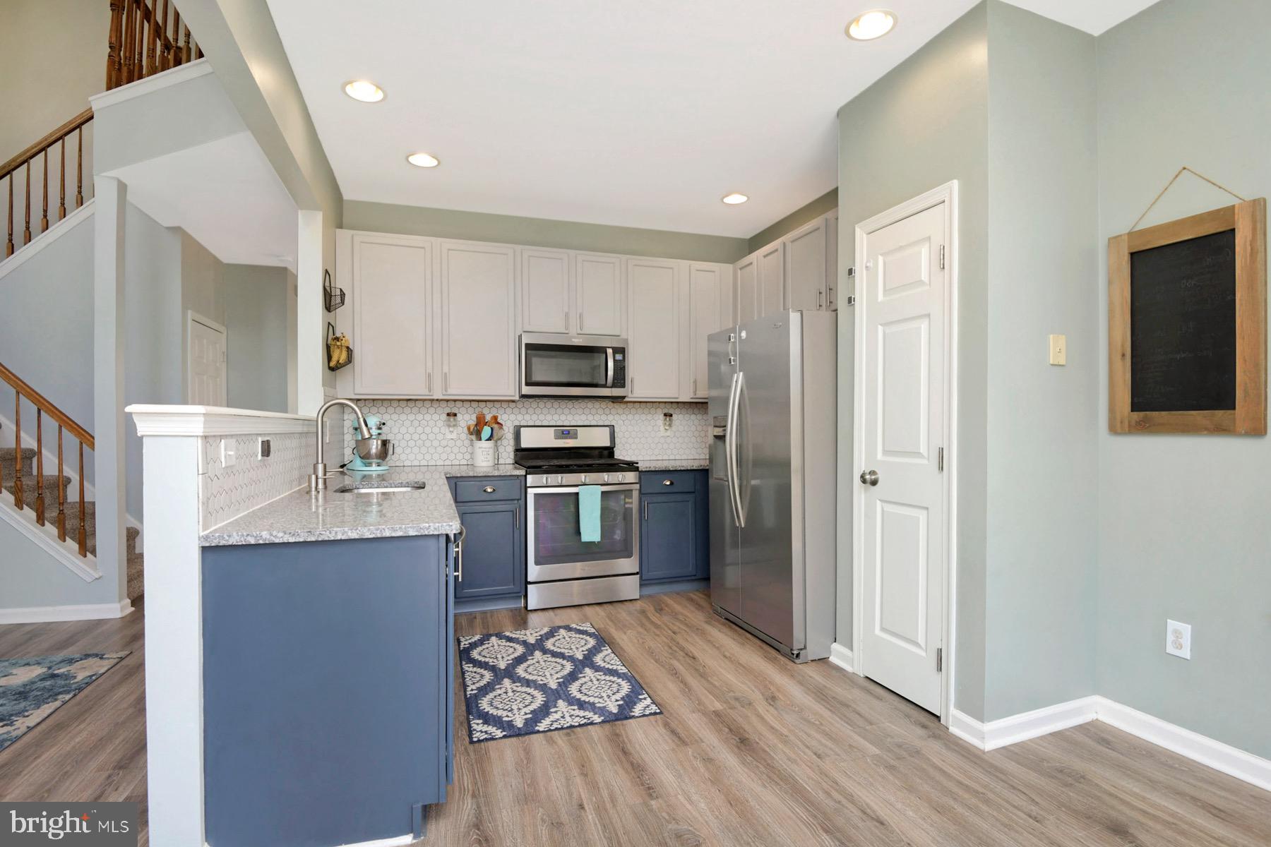 127 Threadleaf Terrace Burlington, NJ 08016 - Photo 15 of 29
