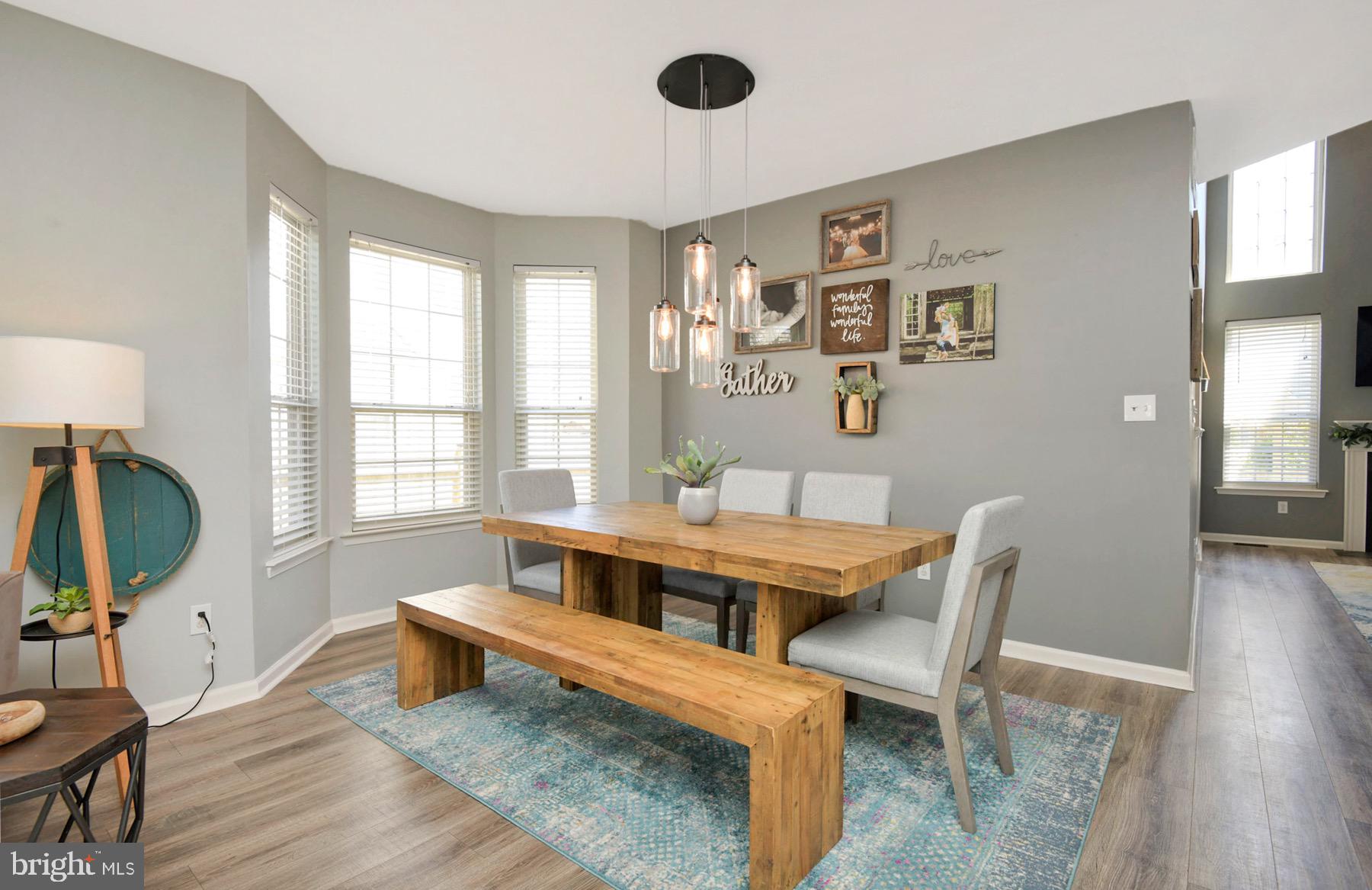 127 Threadleaf Terrace Burlington, NJ 08016 - Photo 6 of 29 Dining Area