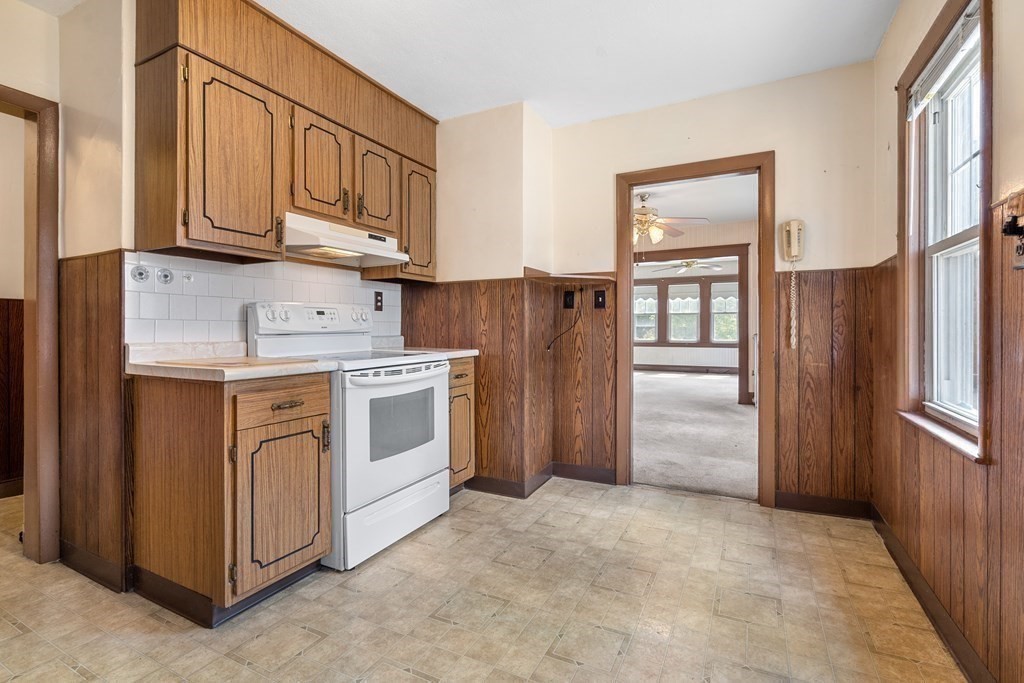 27 Beloit Road Dedham, MA 02026 - Photo 7 of 26 Gallery Image 7