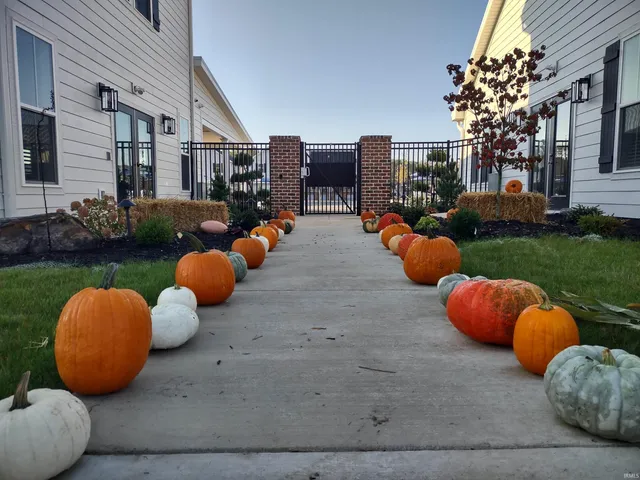 $2,074 | 10276 Pokagon Loop, Fort Wayne, IN 46818