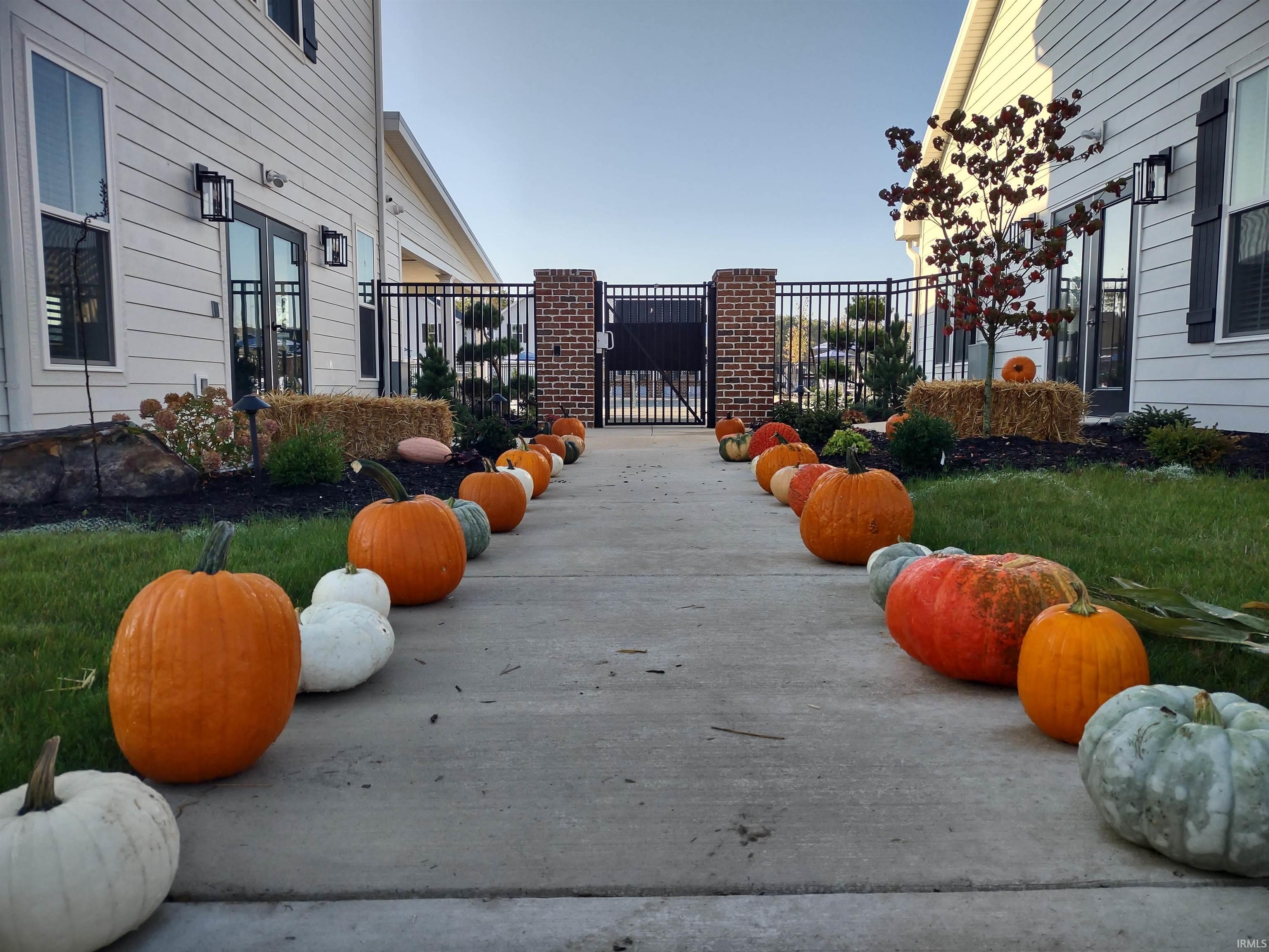 10276 Pokagon Loop Fort Wayne, IN 46818 - Photo 12 of 20