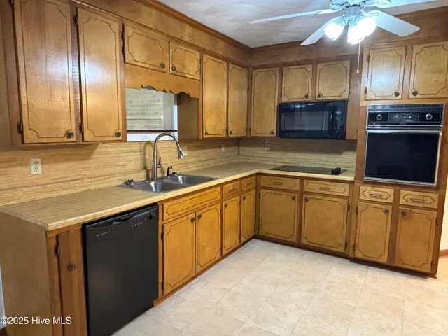 $255,000 | 107 Potecasi Creek, Ahoskie, NC 27910