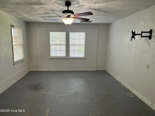 $255,000 | 107 Potecasi Creek, Ahoskie, NC 27910