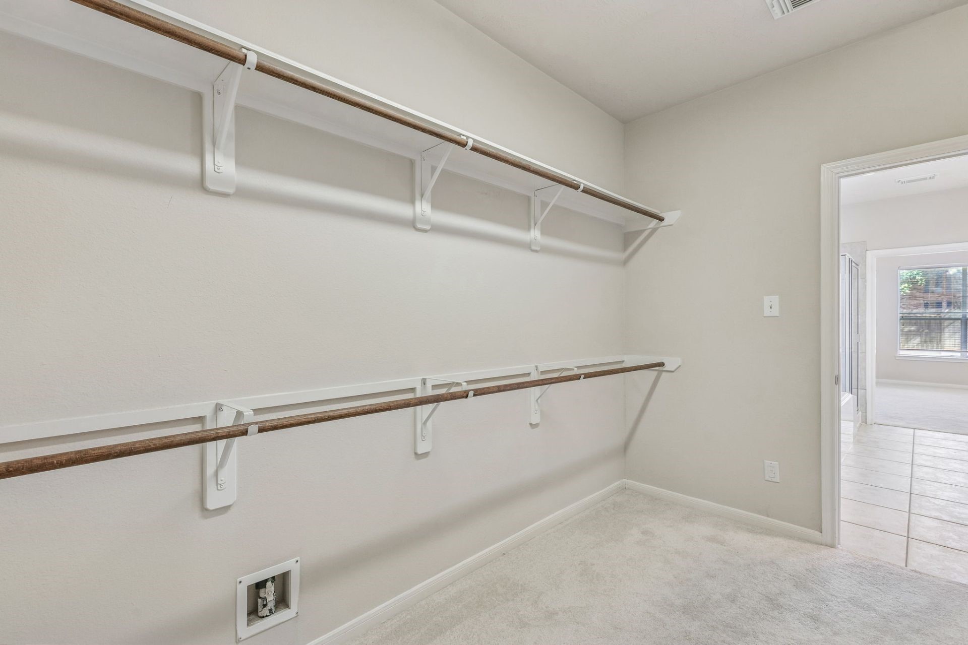 6518 Montana Ridge Court Houston, TX 77041 - Photo 11 of 22 Spacious walk-in closet providing excellent storage.