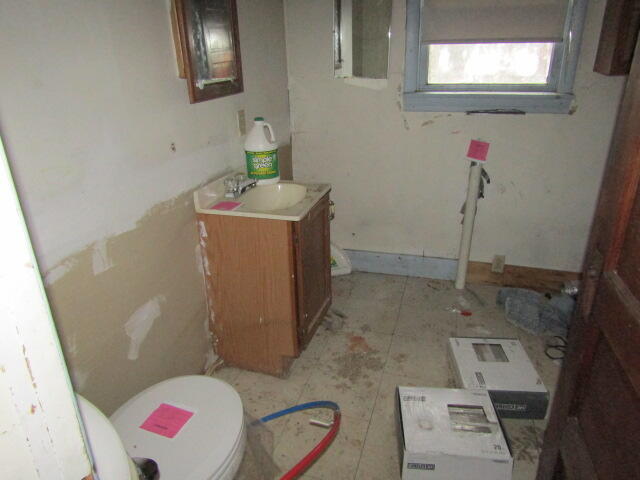 283 Main Street Sherman, ME 04776 - Photo 11 of 23 IMG_1316