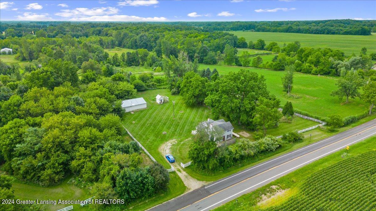 3346 East Haslett Road Williamston, MI 48895 - Photo 3 of 29 05-Media Jett - 03