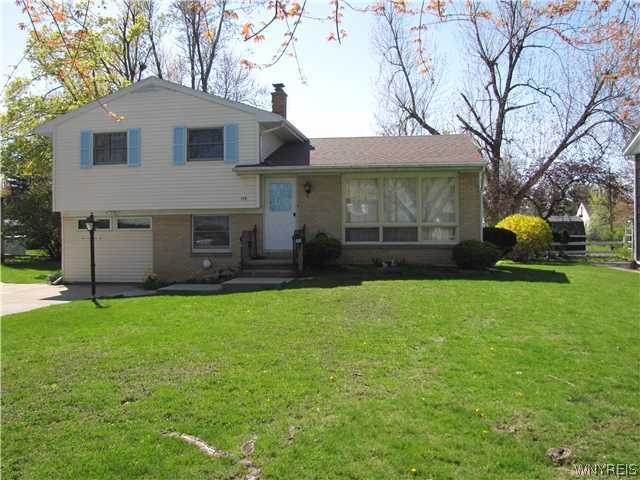 159 Richfield Road Amherst, NY 14221 - Photo 1 of 1 Exterior Front