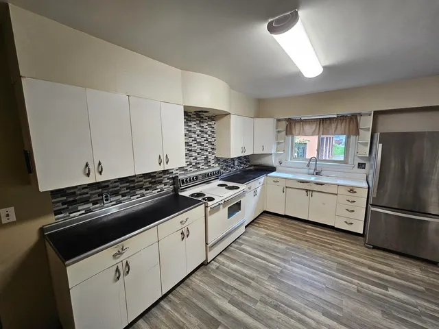 $239,900 | 416 South Margaret Street, Markesan, WI 53946