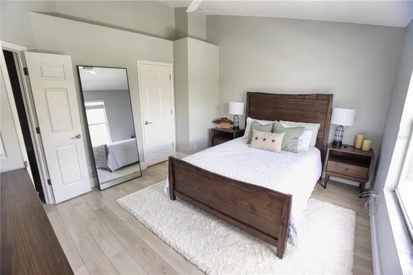 $2,895 | 671 Vallance Way Northeast, St. Petersburg, FL 33716