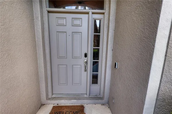 $2,895 | 671 Vallance Way Northeast, St. Petersburg, FL 33716