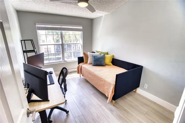 $2,895 | 671 Vallance Way Northeast, St. Petersburg, FL 33716