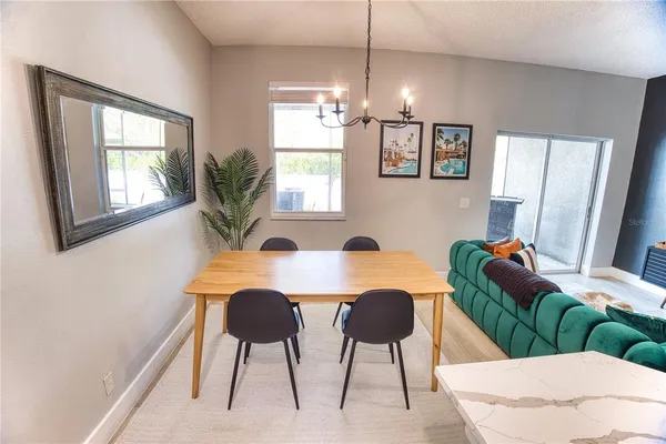 $2,895 | 671 Vallance Way Northeast, St. Petersburg, FL 33716