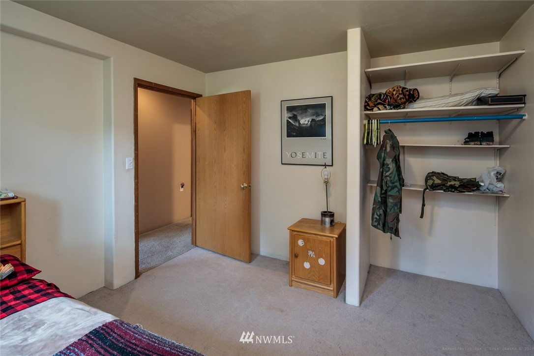 1208 Mission Road Everson, WA 98247 - Photo 17 of 25