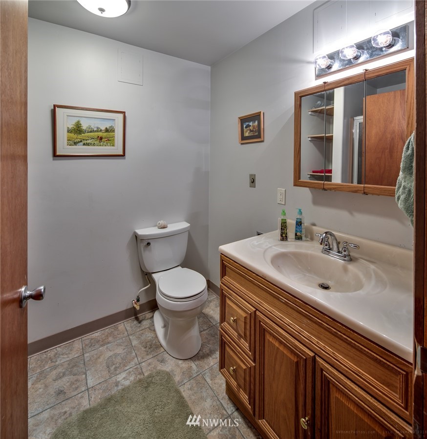1208 Mission Road Everson, WA 98247 - Photo 19 of 25