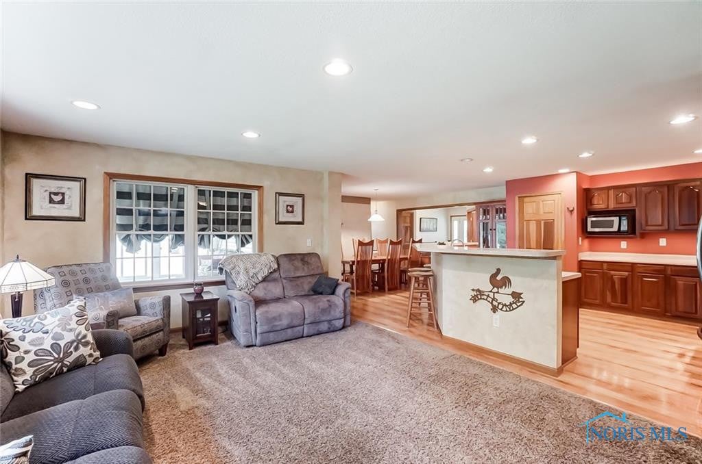 5179 Libbey Road Perrysburg, OH 43551 - Photo 8 of 41 Gallery Image 8