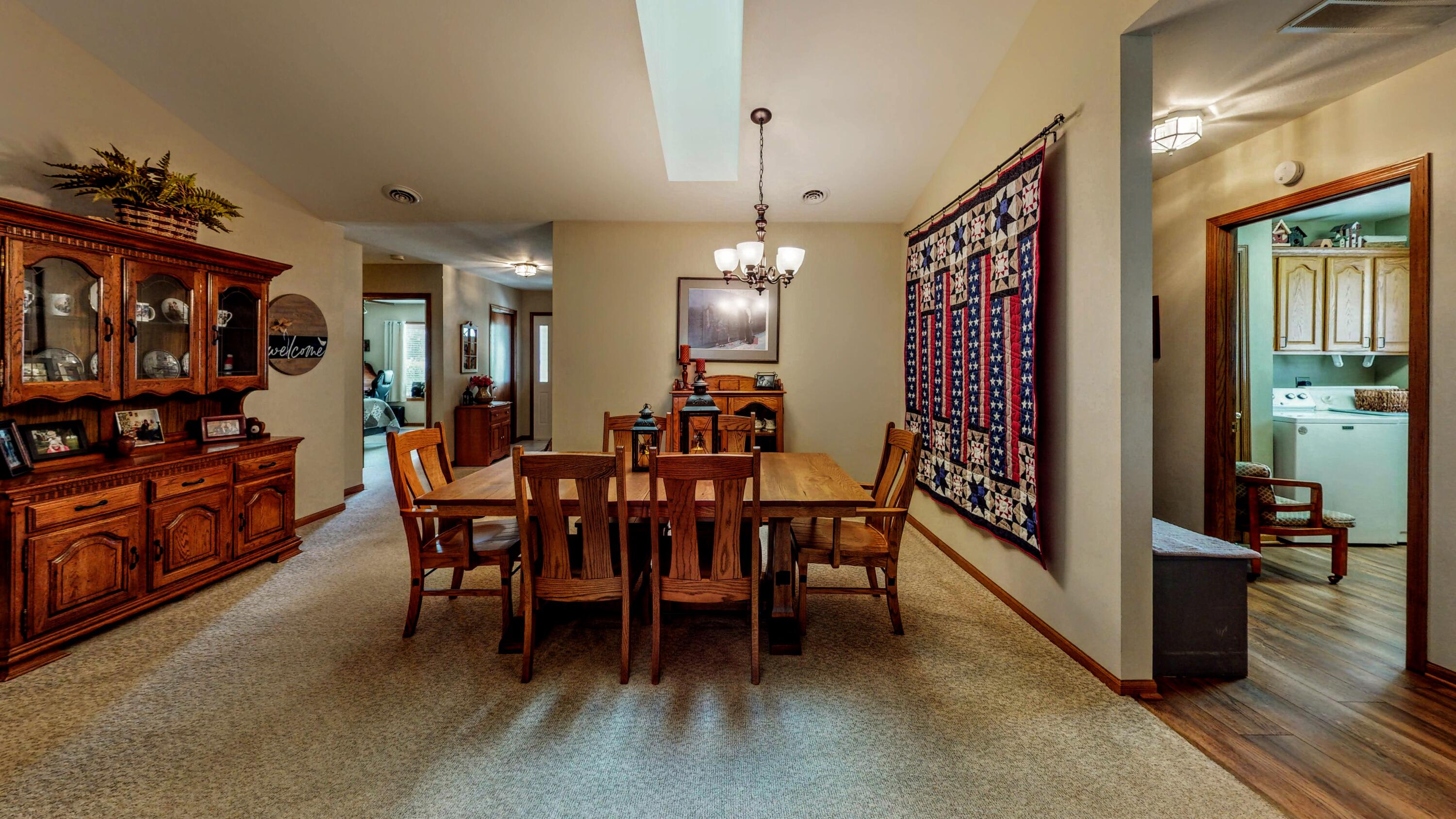 1505 Raveen Street Fort Atkinson, WI 53538 - Photo 21 of 58 1505-Raveen-Street-Fort-Atkinson-Dining-