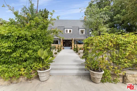 $1,575,000 | 2248 South Hobart Boulevard, Los Angeles, CA 90018