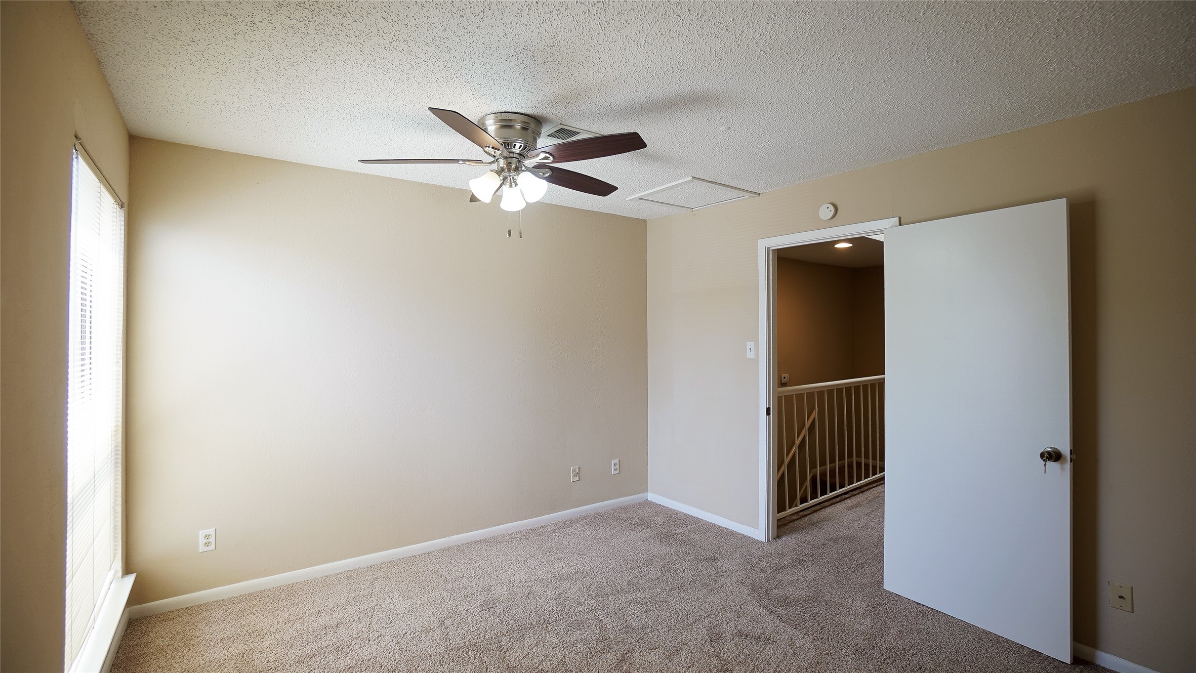 2277 South Kirkwood Road, Unit 507 Houston, TX 77077 - Photo 22 of 34 Second bedroom