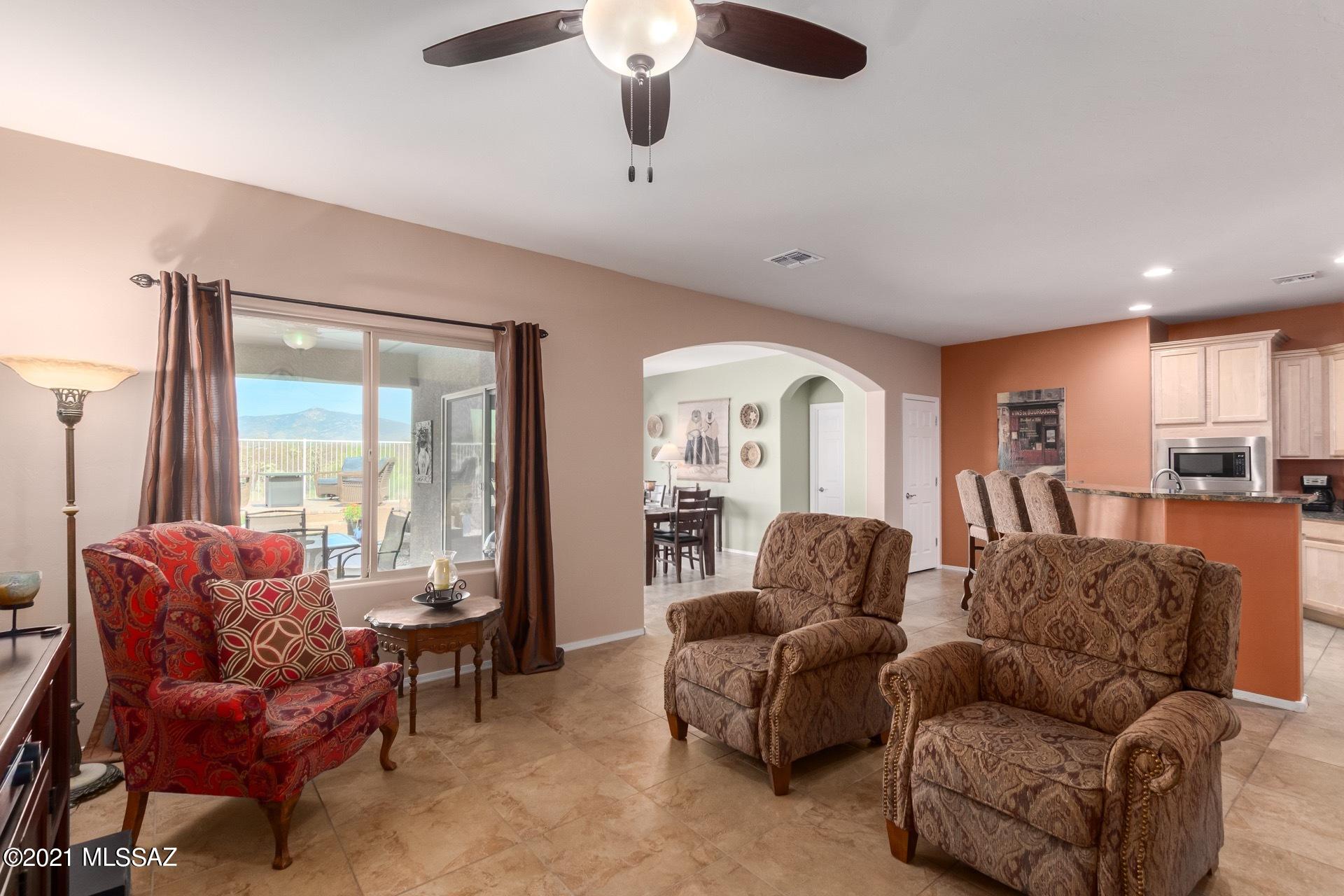 5609 South Sunrise Peak Road Tucson, AZ 85747 - Photo 7 of 39