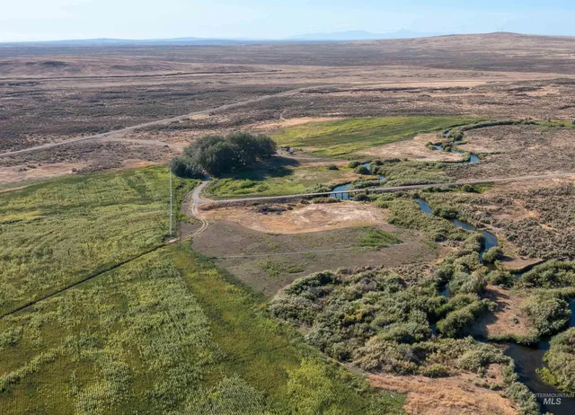 $1,500,000 | 836 Highway 26, Richfield, ID 83349