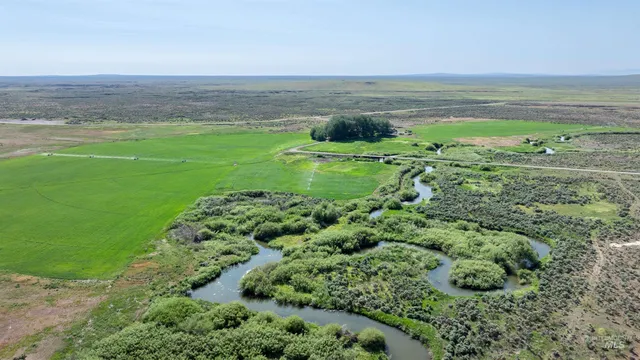 $1,500,000 | 836 Highway 26, Richfield, ID 83349