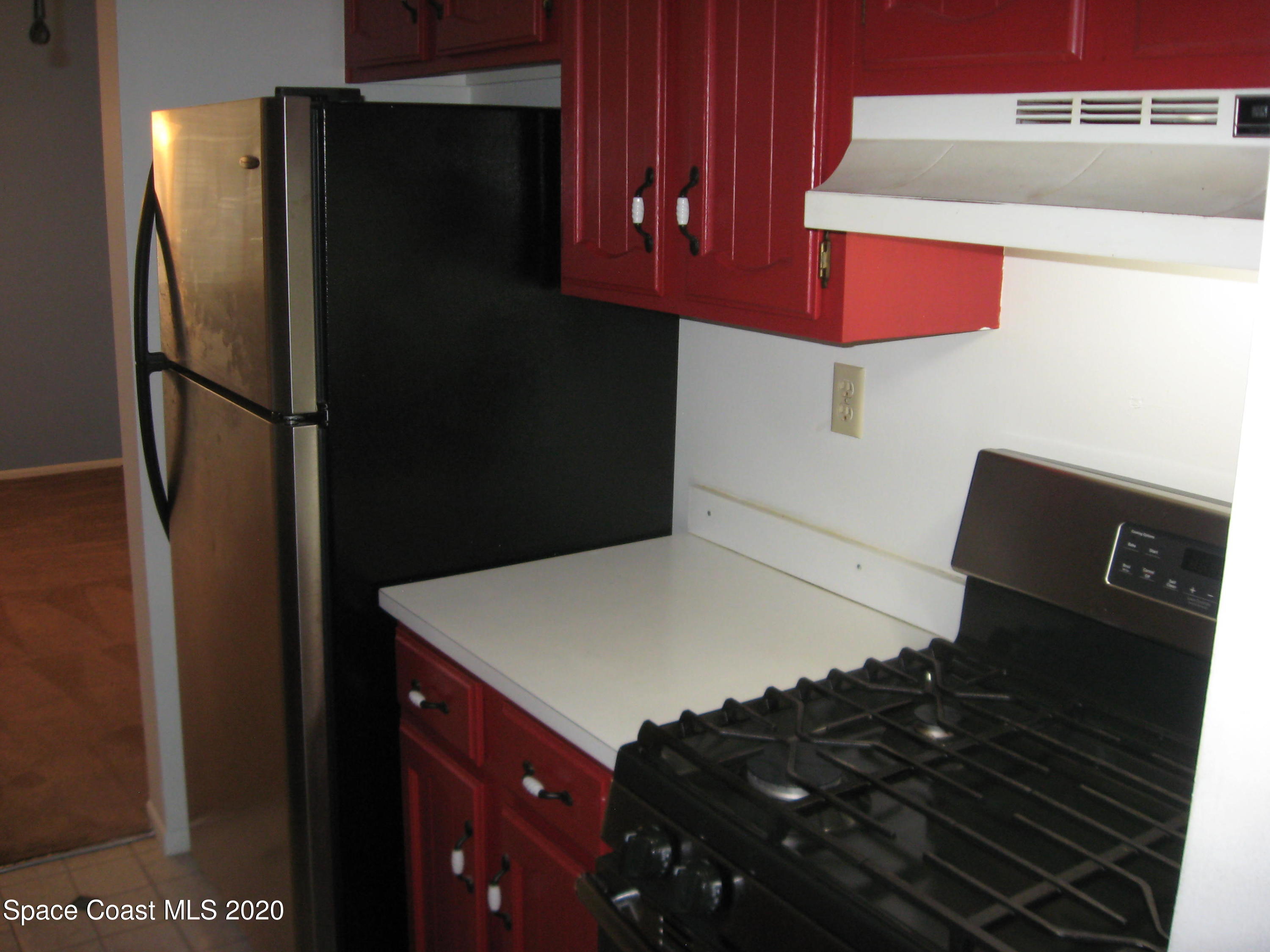 4795 Sisson Road Titusville, FL 32780 - Photo 2 of 27 Nat. Gas Stove
