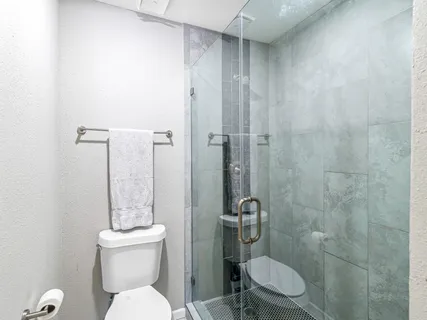 $325,000 | 1669 West Sam Houston Parkway South, Houston, TX 77042