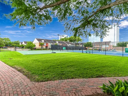 $325,000 | 1669 West Sam Houston Parkway South, Houston, TX 77042