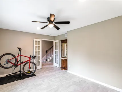 $325,000 | 1669 West Sam Houston Parkway South, Houston, TX 77042