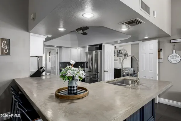 $880,900 | 4147 East Glencove Circle, Mesa, AZ 85205