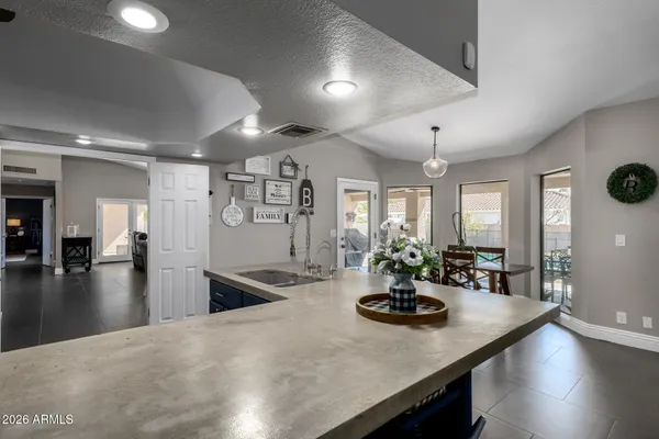 $880,900 | 4147 East Glencove Circle, Mesa, AZ 85205