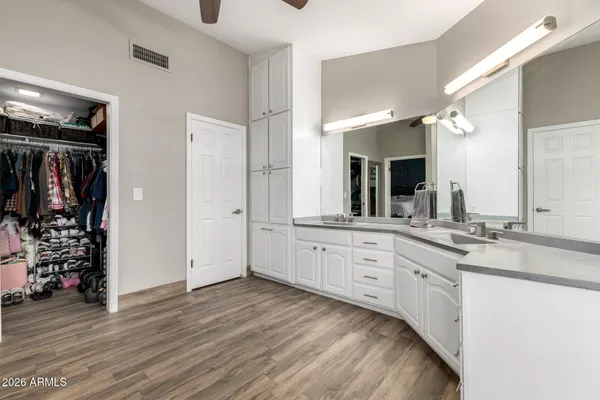 $880,900 | 4147 East Glencove Circle, Mesa, AZ 85205