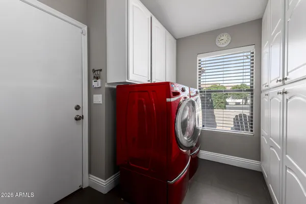 $880,900 | 4147 East Glencove Circle, Mesa, AZ 85205