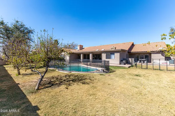 $880,900 | 4147 East Glencove Circle, Mesa, AZ 85205